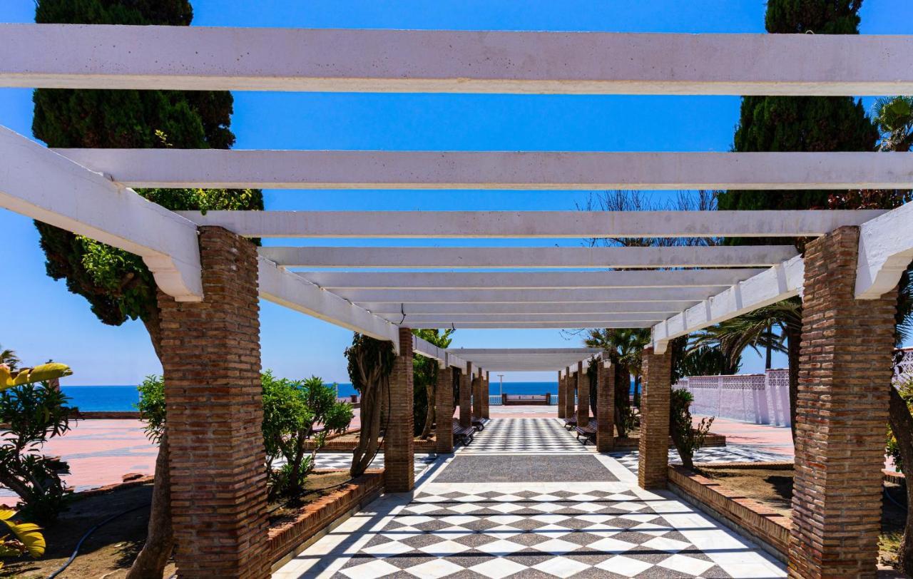 Andaluz Apartments - Algarrobo Нерха Екстер'єр фото